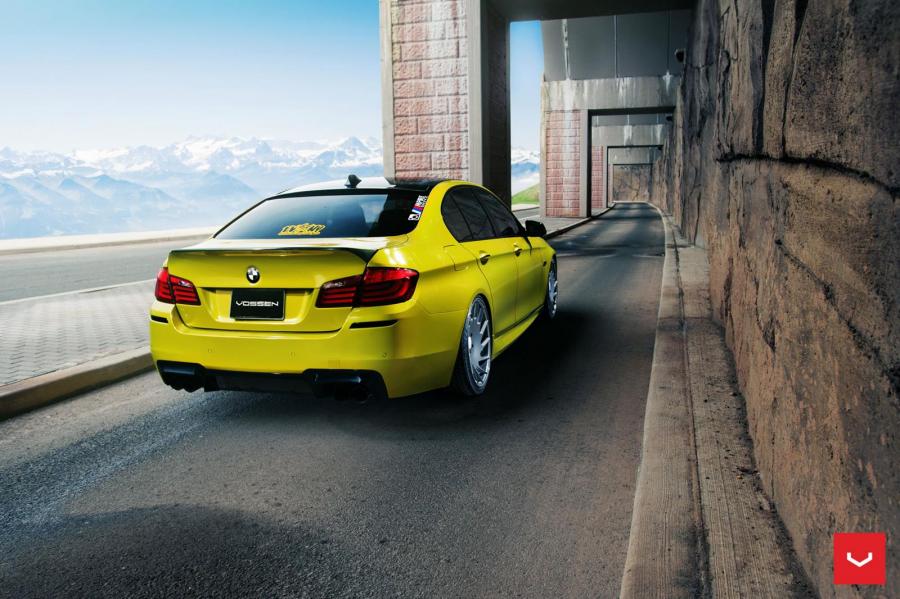  BMW 5-Series on Vossen Wheels (VLE1) 2015 года  (фото 2 из 19)